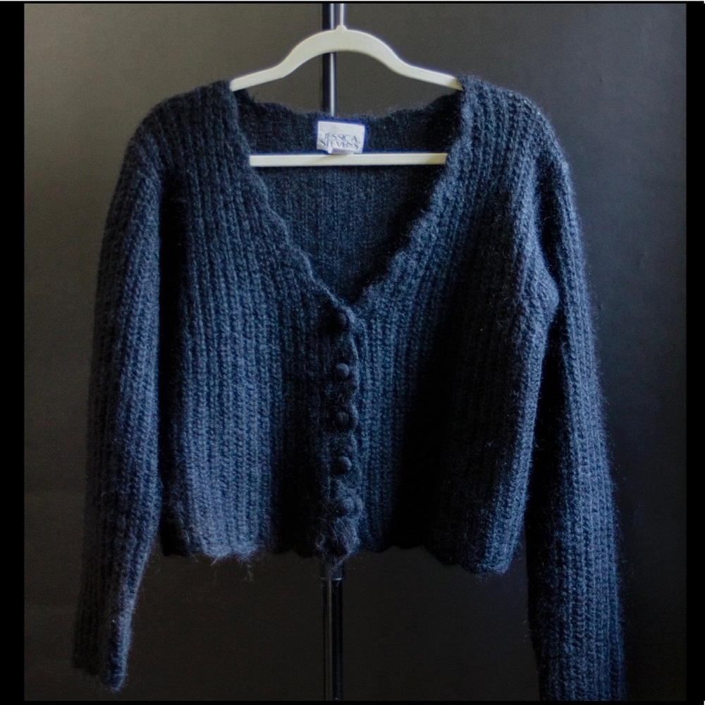 Wool blend crop sweater